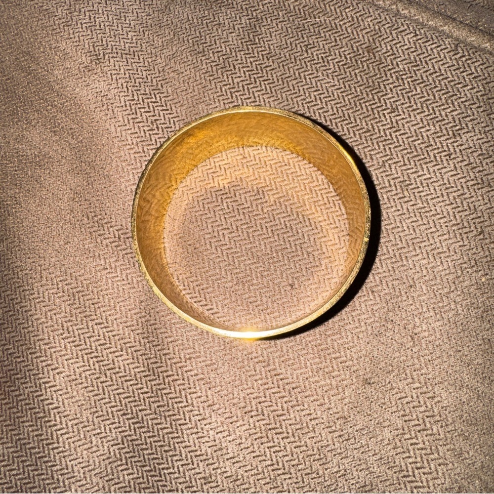 Tory Burch Gold-Tone Cuff Bracelet with Orange and Pink Enamel Pattern - Picture 2 of 4
